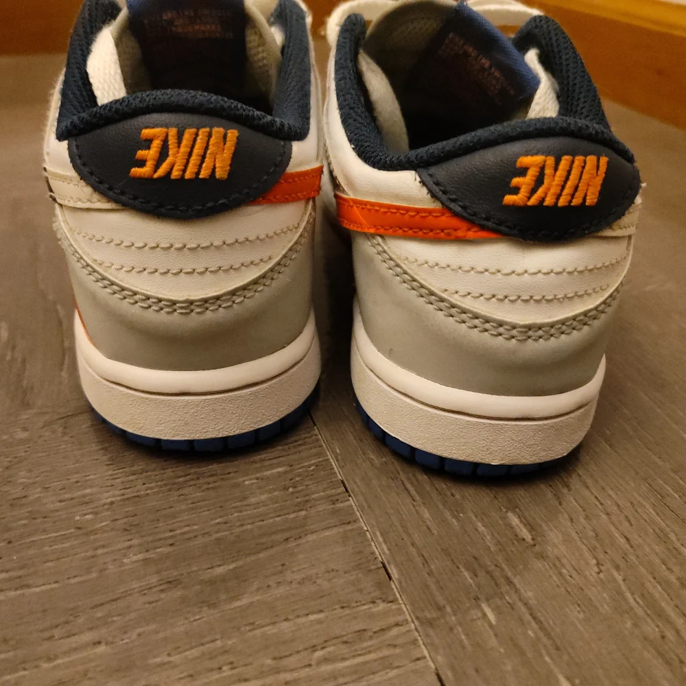 Nike Kids' Sneakers in White, Blue, and Orange - Picture 5 of 8
